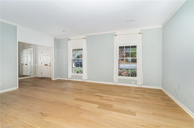 16 Fountain Manor Drive B, Greensboro, NC 27405