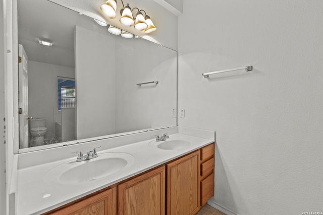 6623 Kirk Ln, San Antonio, TX 78240