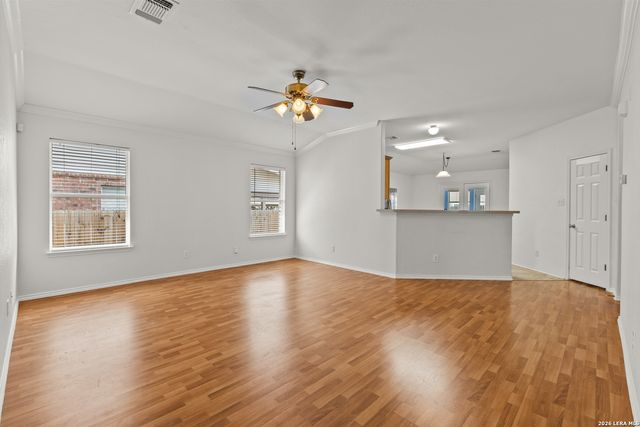 6623 Kirk Ln, San Antonio, TX 78240