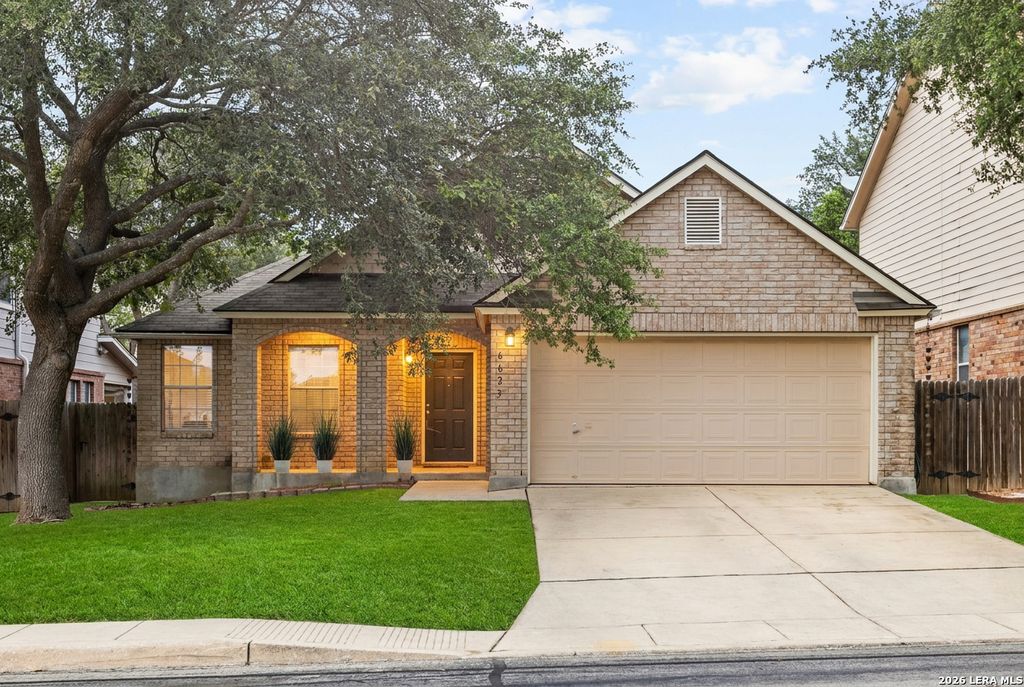 6623 Kirk Ln, San Antonio, TX 78240