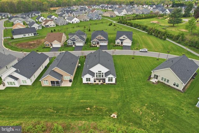 342 NATIONAL DR, Downingtown, PA 19335