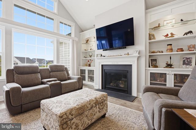 342 NATIONAL DR, Downingtown, PA 19335