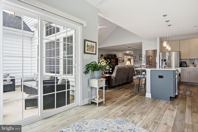 342 NATIONAL DR, Downingtown, PA 19335
