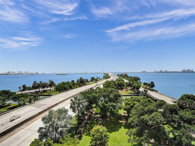 601 NE 36th St 1003, Miami, FL 33137