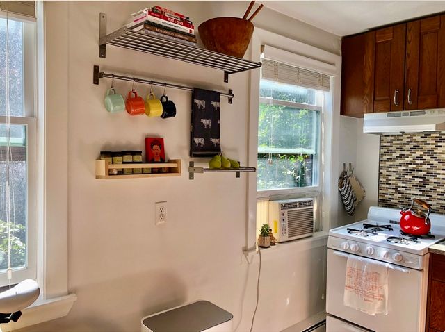 37 Lawrence St 14, Boston, MA 02116