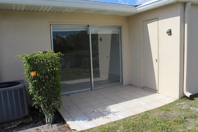 8861 Bella Vista Drive, Boca Raton, FL 33433