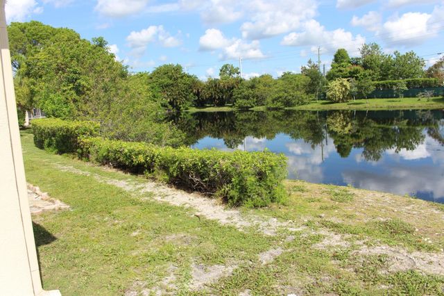 8861 Bella Vista Drive, Boca Raton, FL 33433