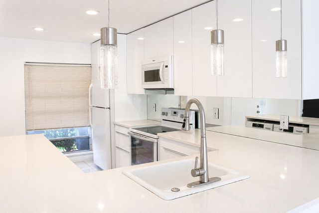 8861 Bella Vista Drive, Boca Raton, FL 33433