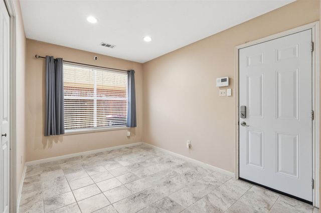 8227 Squires Place Drive, Houston, TX 77083