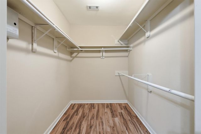8227 Squires Place Drive, Houston, TX 77083