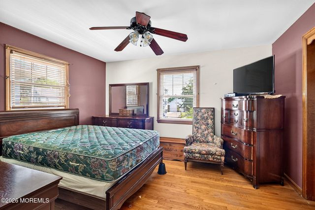 29 Quaid Avenue, Sayreville, NJ 08872