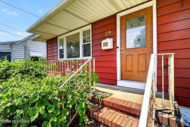 29 Quaid Avenue, Sayreville, NJ 08872
