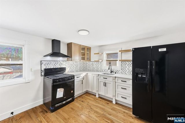 159 2nd Avenue, Hawthorne, NJ 07506