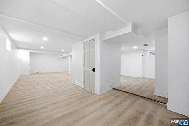 159 2nd Avenue, Hawthorne, NJ 07506