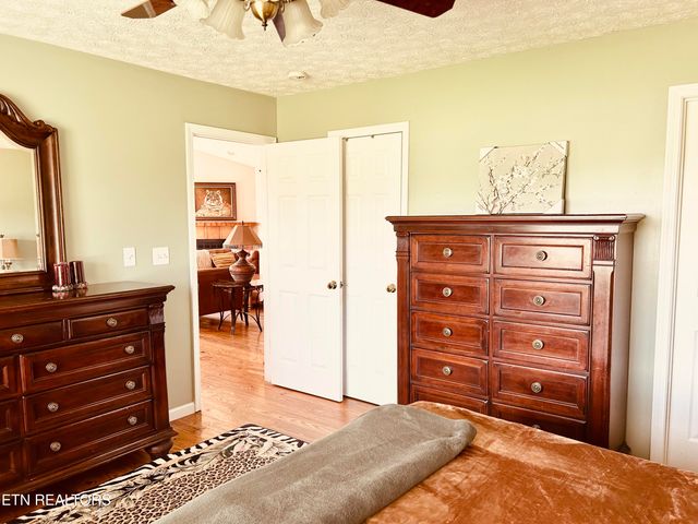747 E Dumplin Valley Rd, Jefferson City, TN 37760