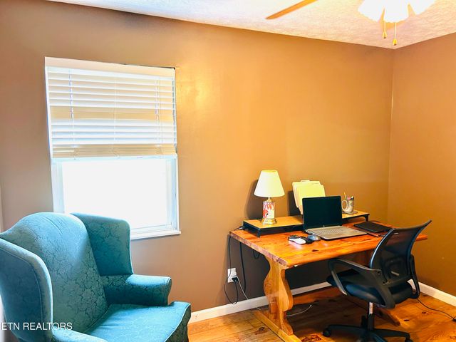 747 E Dumplin Valley Rd, Jefferson City, TN 37760