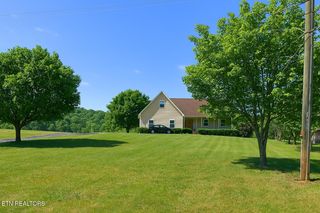 747 E Dumplin Valley Rd, Jefferson City, TN 37760