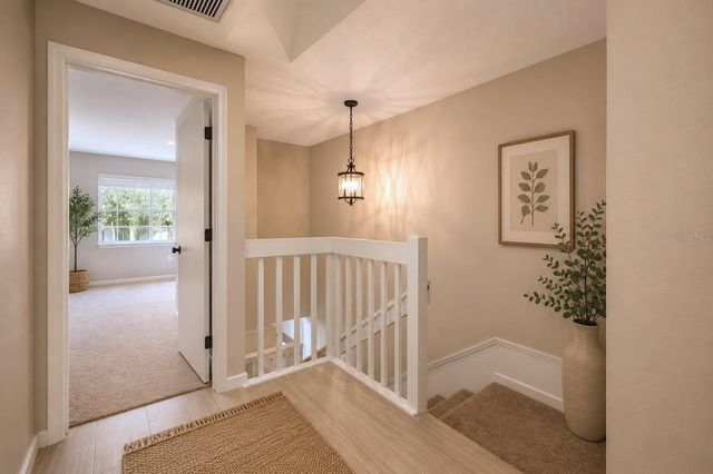 641 MAPLE OAK. CIRCLE 101, Altamonte Springs, FL 32701
