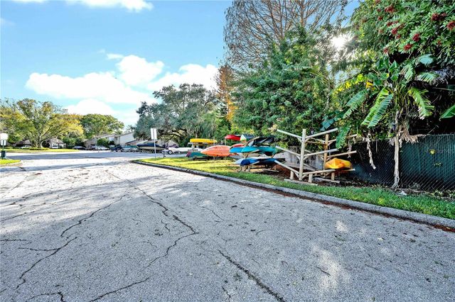 641 MAPLE OAK. CIRCLE 101, Altamonte Springs, FL 32701