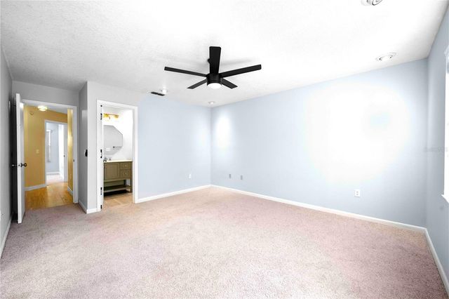 641 MAPLE OAK. CIRCLE 101, Altamonte Springs, FL 32701