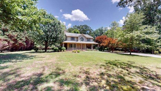 830 Motlow College Rd, Normandy, TN 37360