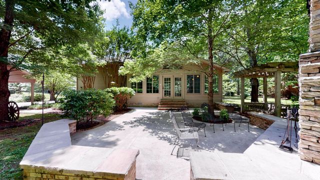 830 Motlow College Rd, Normandy, TN 37360