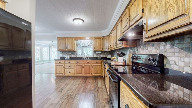 830 Motlow College Rd, Normandy, TN 37360