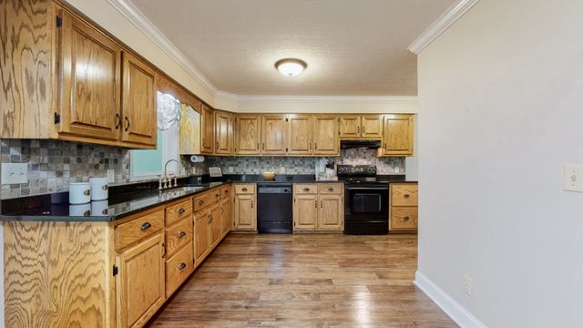830 Motlow College Rd, Normandy, TN 37360