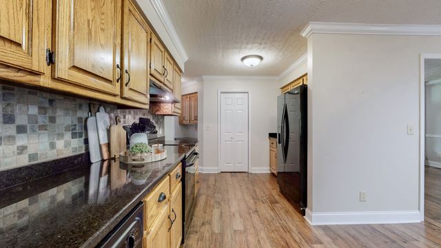 830 Motlow College Rd, Normandy, TN 37360