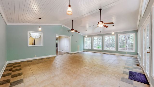 830 Motlow College Rd, Normandy, TN 37360