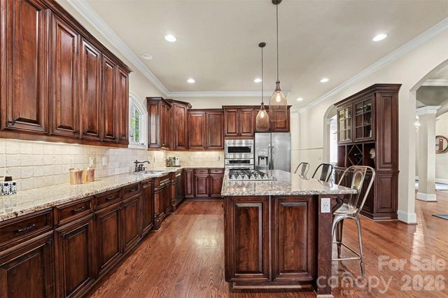 7484 Cottonwood Drive, Denver, NC 28037