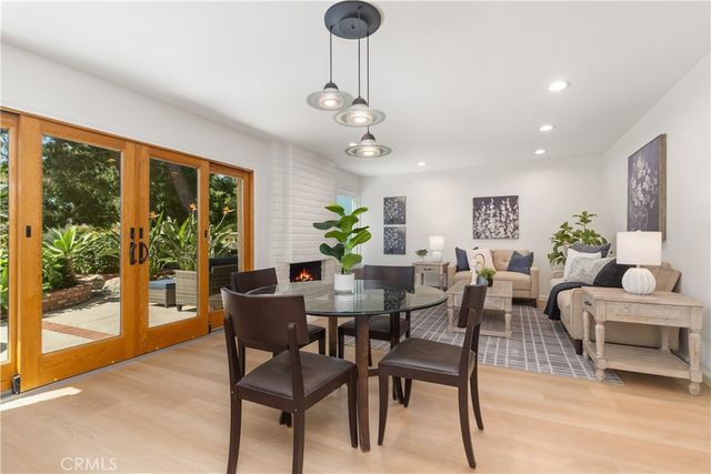 19 Whitewood, Irvine, CA 92612