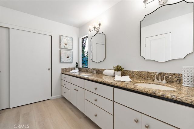 19 Whitewood, Irvine, CA 92612