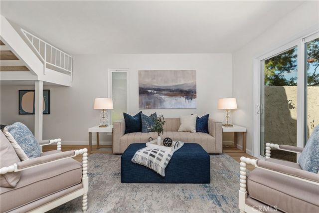 19 Whitewood, Irvine, CA 92612