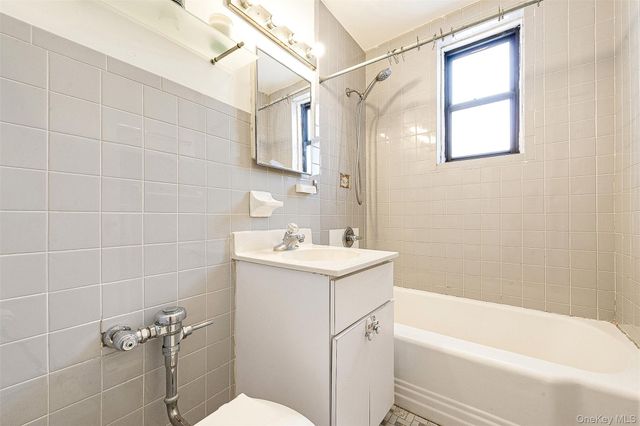 103-25 68th Avenue 7B, Forest Hills, NY 11375