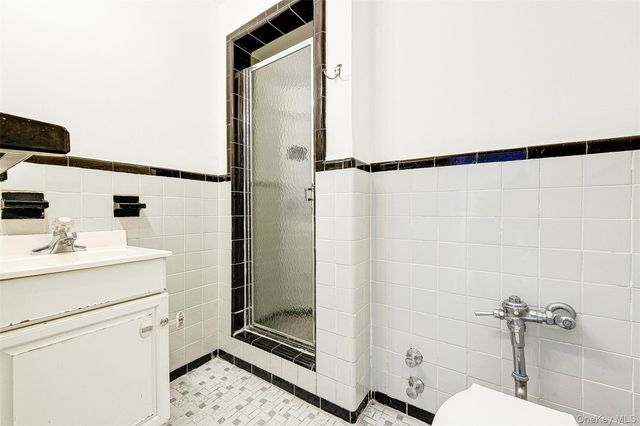 103-25 68th Avenue 7B, Forest Hills, NY 11375