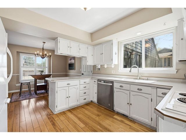 1271 Bellaire St, Broomfield, CO 80020