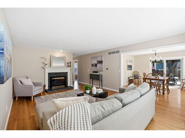 1271 Bellaire St, Broomfield, CO 80020