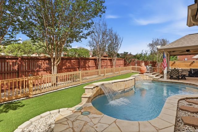 8306 Setting Moon, San Antonio, TX 78255