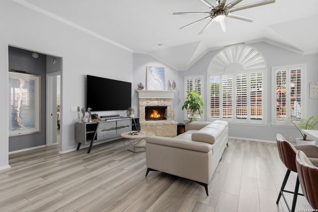 8306 Setting Moon, San Antonio, TX 78255