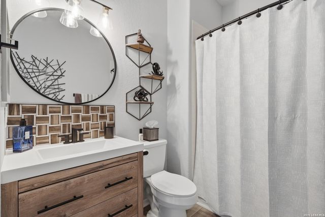 8306 Setting Moon, San Antonio, TX 78255