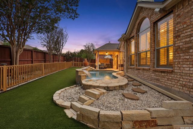 8306 Setting Moon, San Antonio, TX 78255