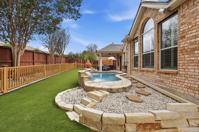 8306 Setting Moon, San Antonio, TX 78255