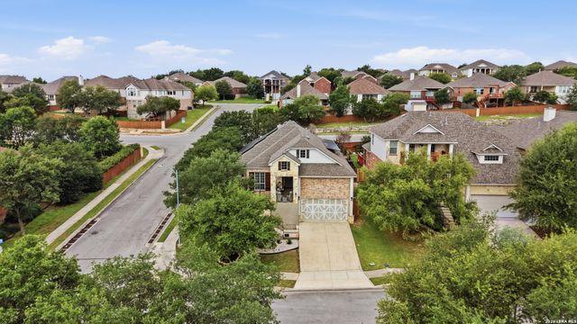 8306 Setting Moon, San Antonio, TX 78255
