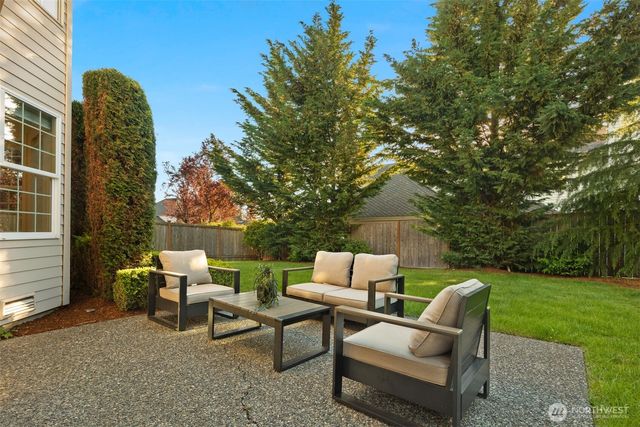 3435 214th Place SE, Sammamish, WA 98075