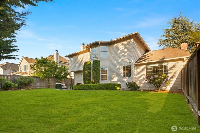 3435 214th Place SE, Sammamish, WA 98075