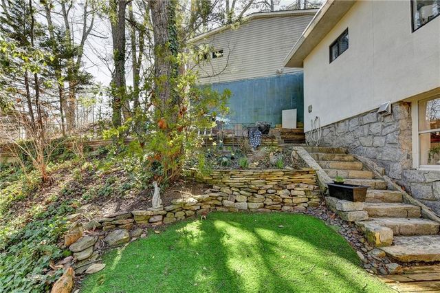 40 Lakeshore Drive, Berkeley Lake, GA 30096