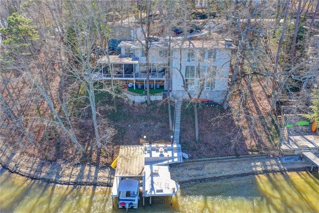 40 Lakeshore Drive, Berkeley Lake, GA 30096