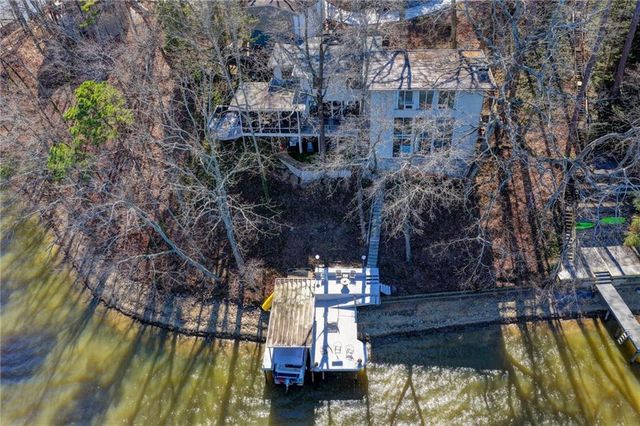 40 Lakeshore Drive, Berkeley Lake, GA 30096