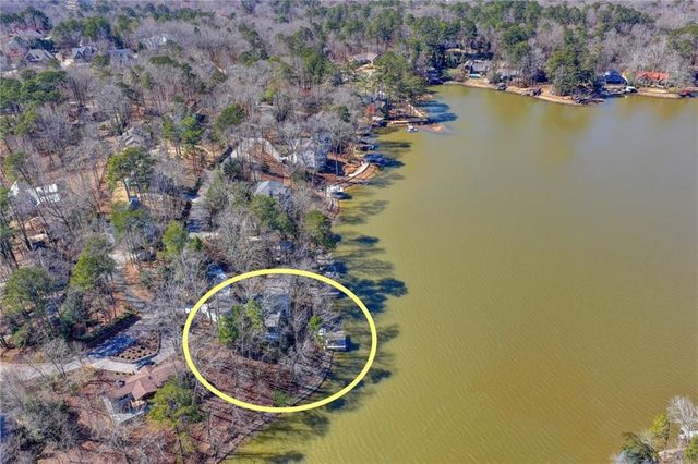 40 Lakeshore Drive, Berkeley Lake, GA 30096
